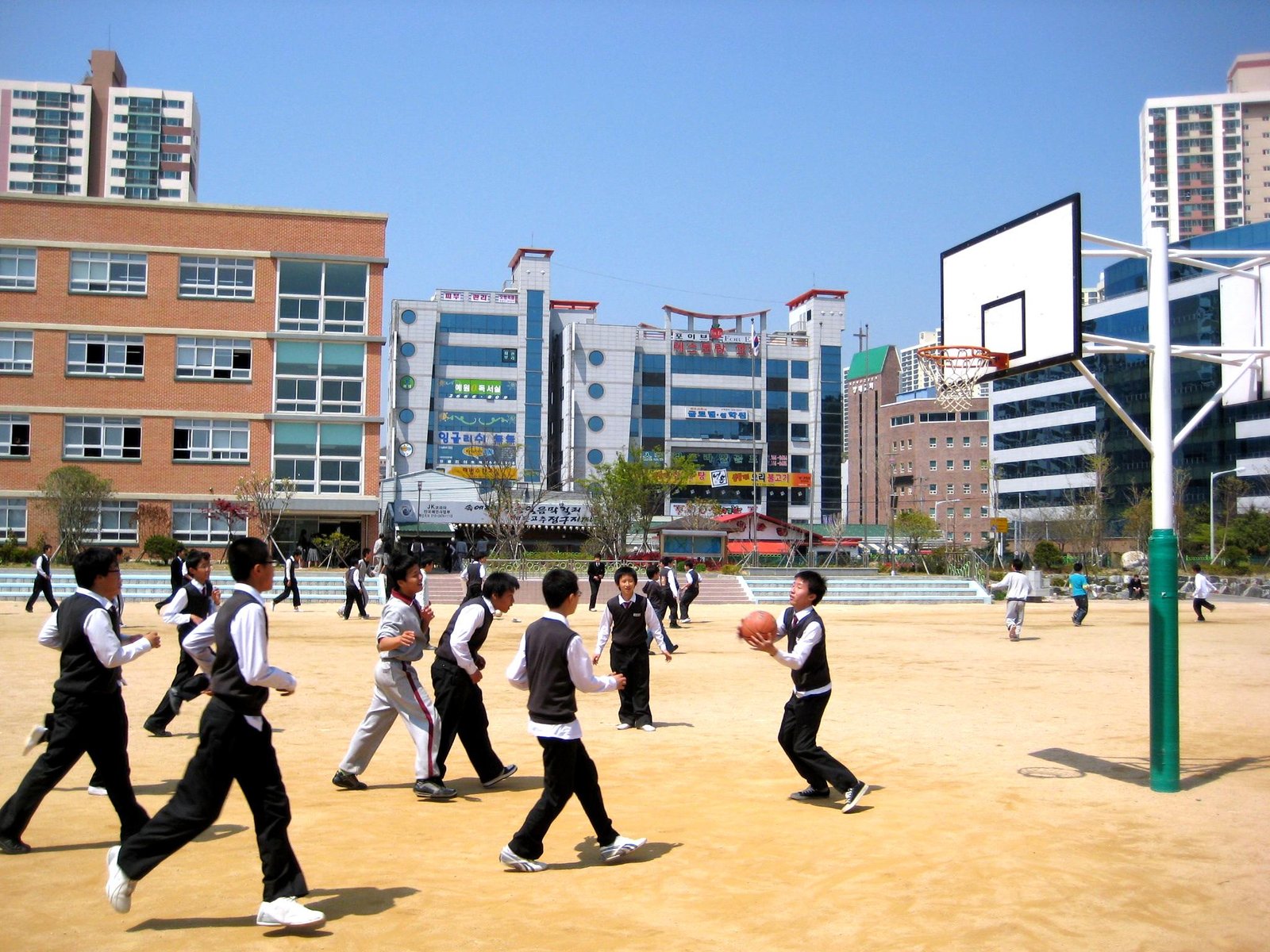 부산 두송중학교 교육시설 전경