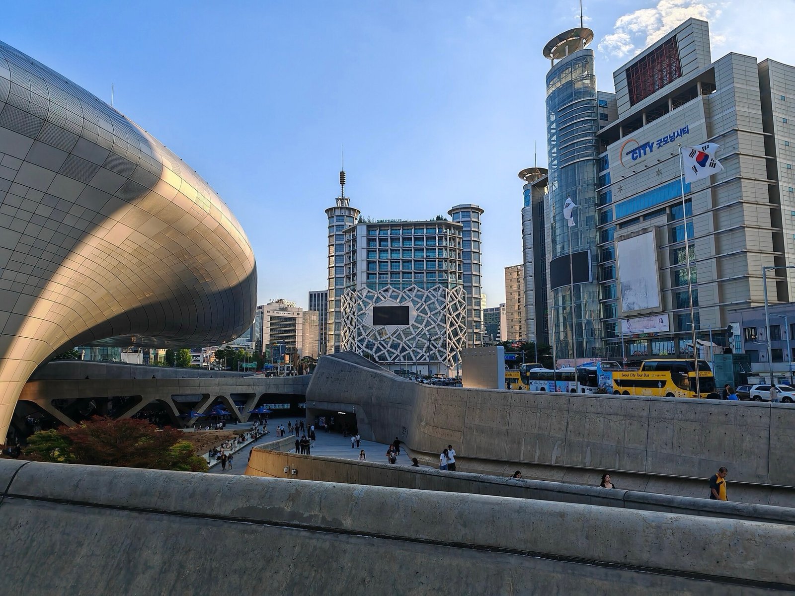 서울 동대문디자인플라자 DDP 외관