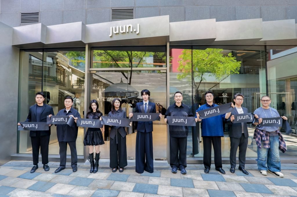 준지 베이징 신규 매장 전경