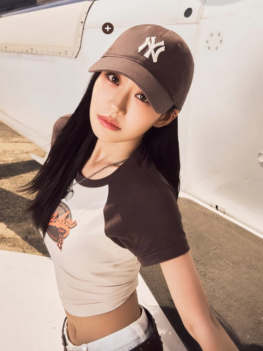 MLB KISS INTO HOT SUMMER 캠페인 상세 착장