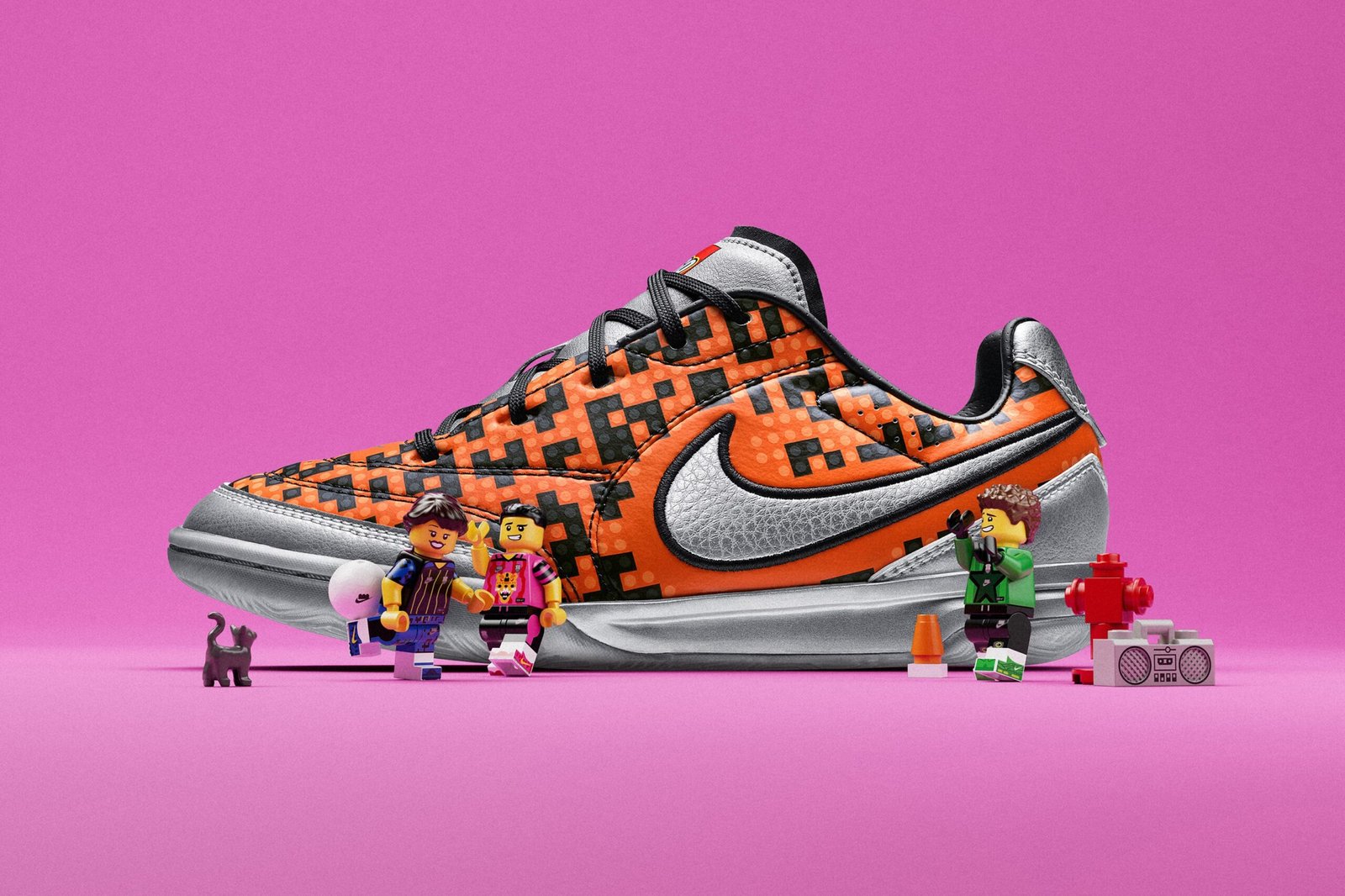 Nike Football x LEGO Jr. Tiempo Streetgato