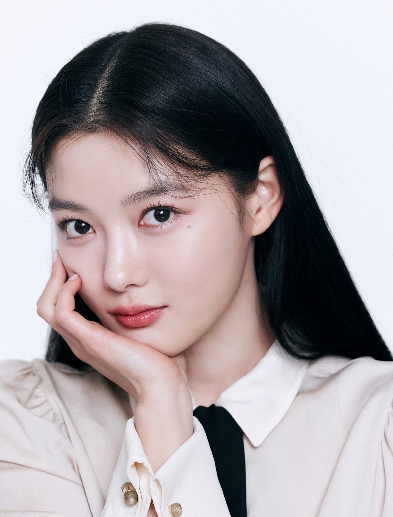 CLANE과 김유정 협업 공식 비주얼